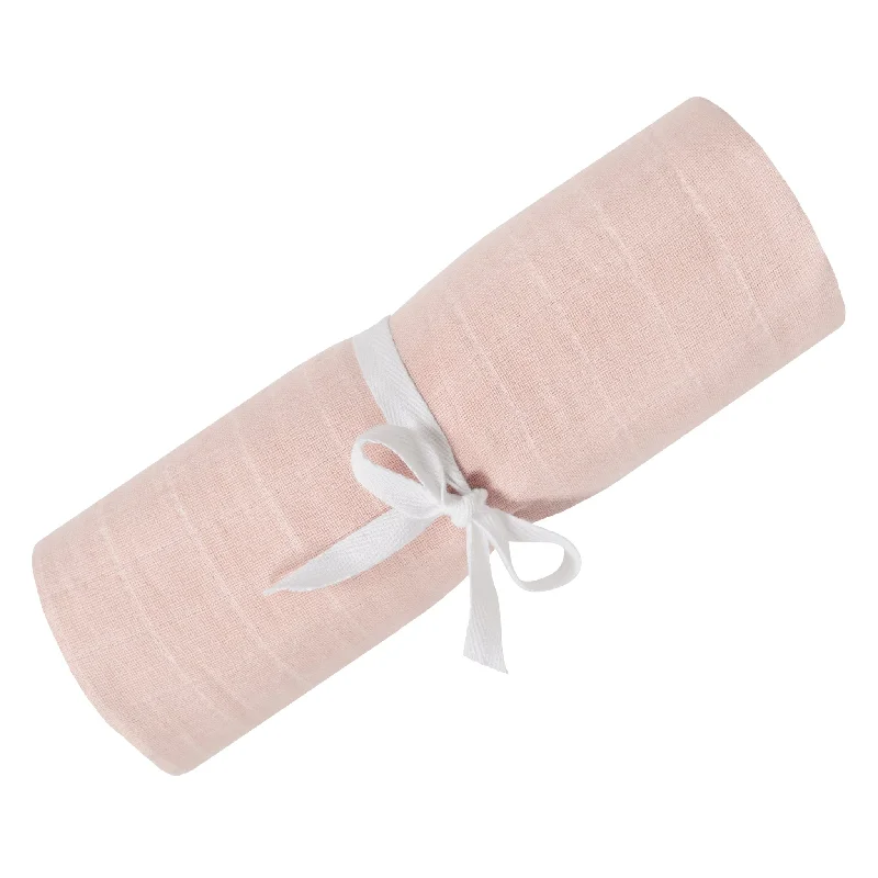 Silk blankets with a smooth and elegant touchCotton muslin swaddle - Pink